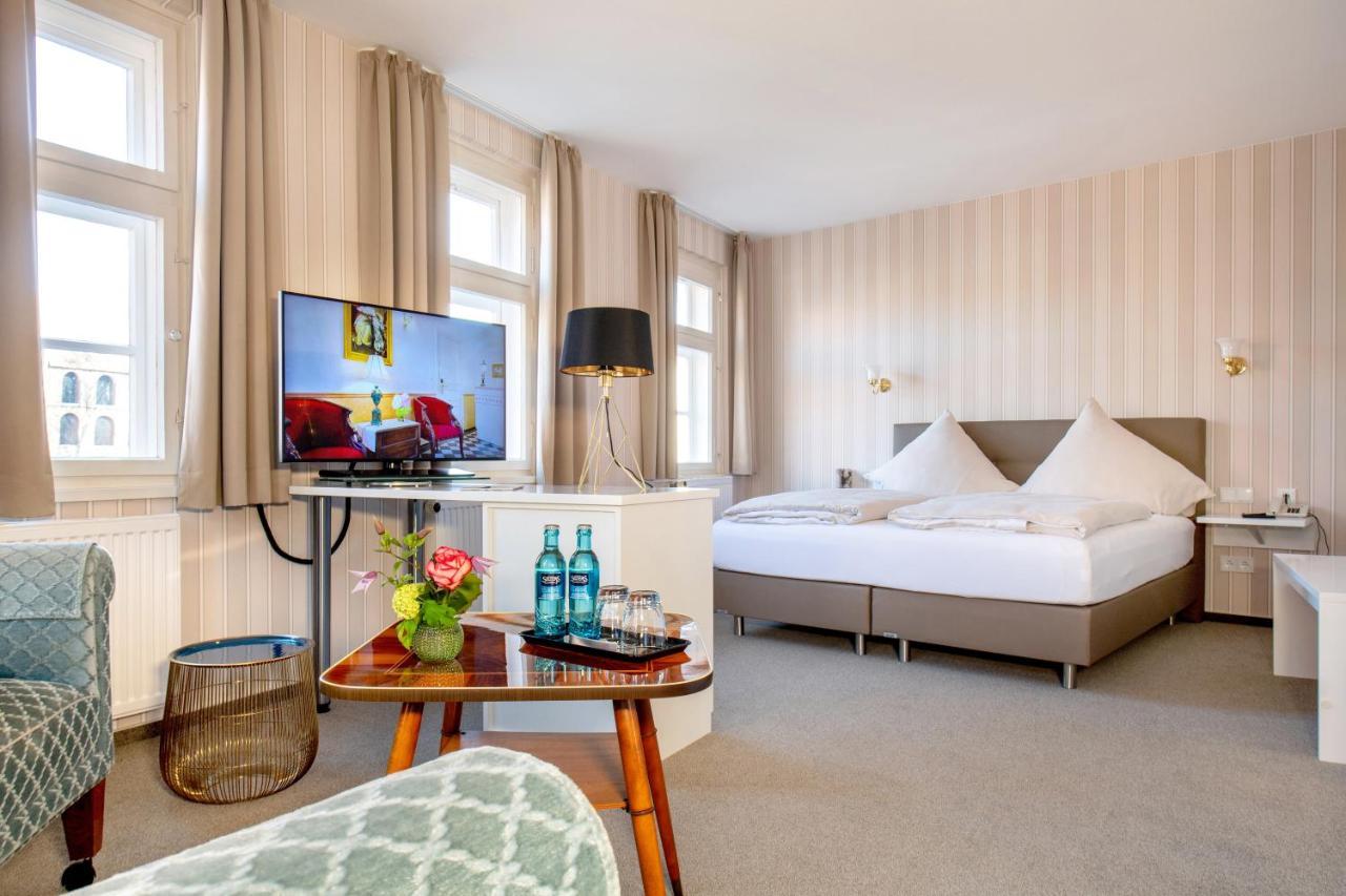 Hotel Busch Westerstede Exteriör bild